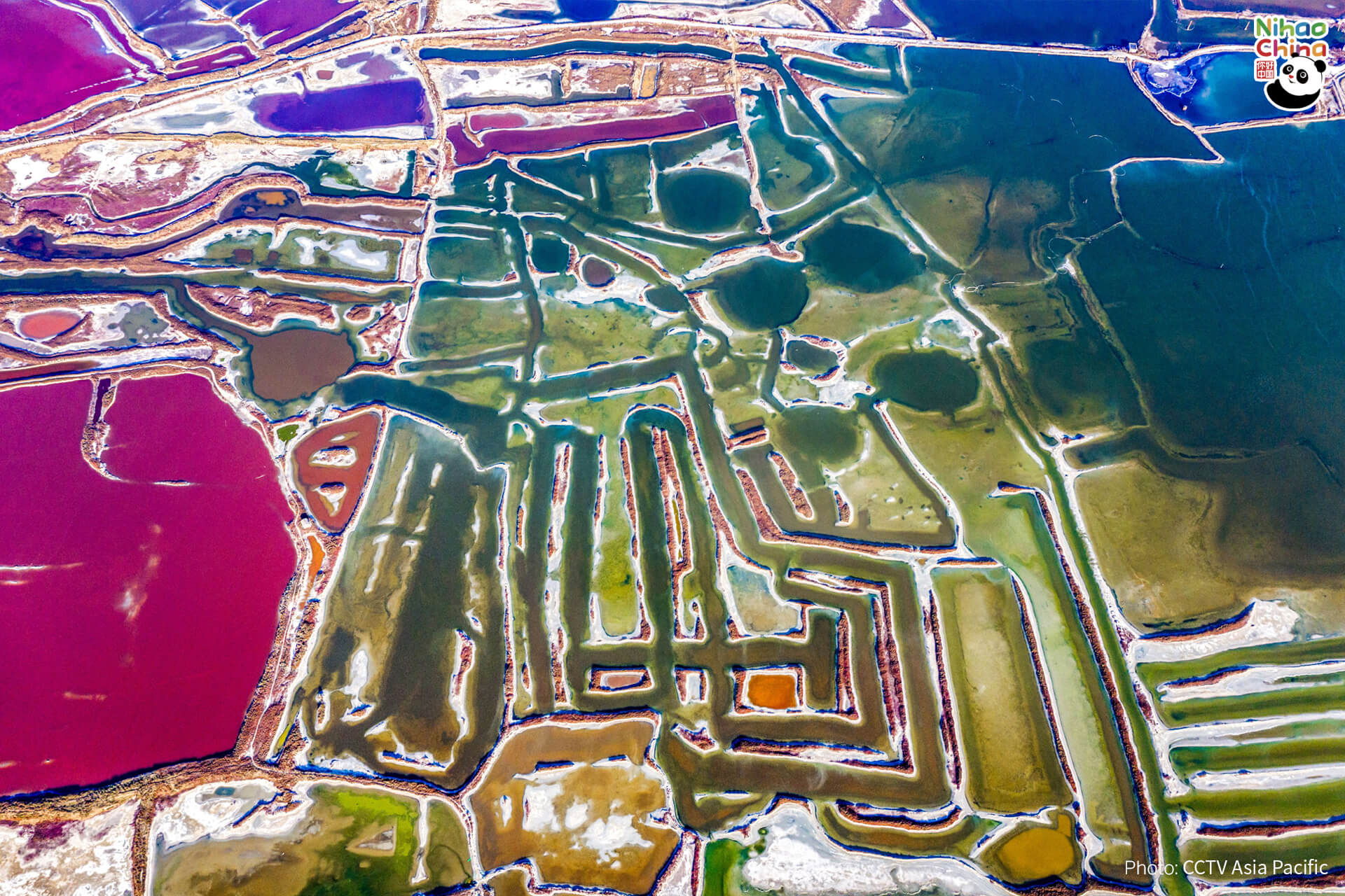 ทะเลสาบเกลืออวิ้นเฉิง (Yuncheng Salt Lake) หรือที่ได้รับฉายาว่า “เดดซีแห่งแดนมังกร”