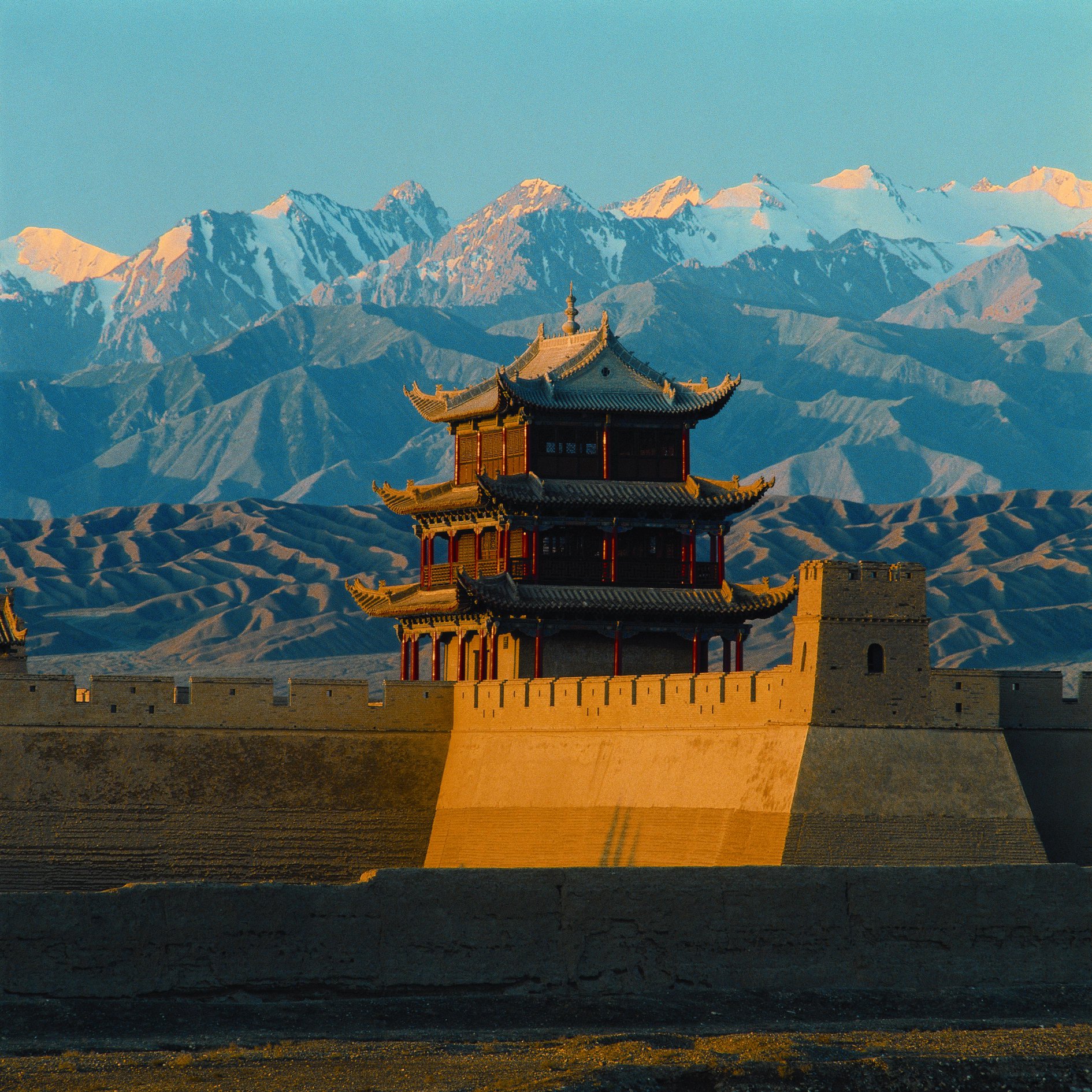 最美的风景就在路上，中国10大名胜古迹，你去过几个？_黄山