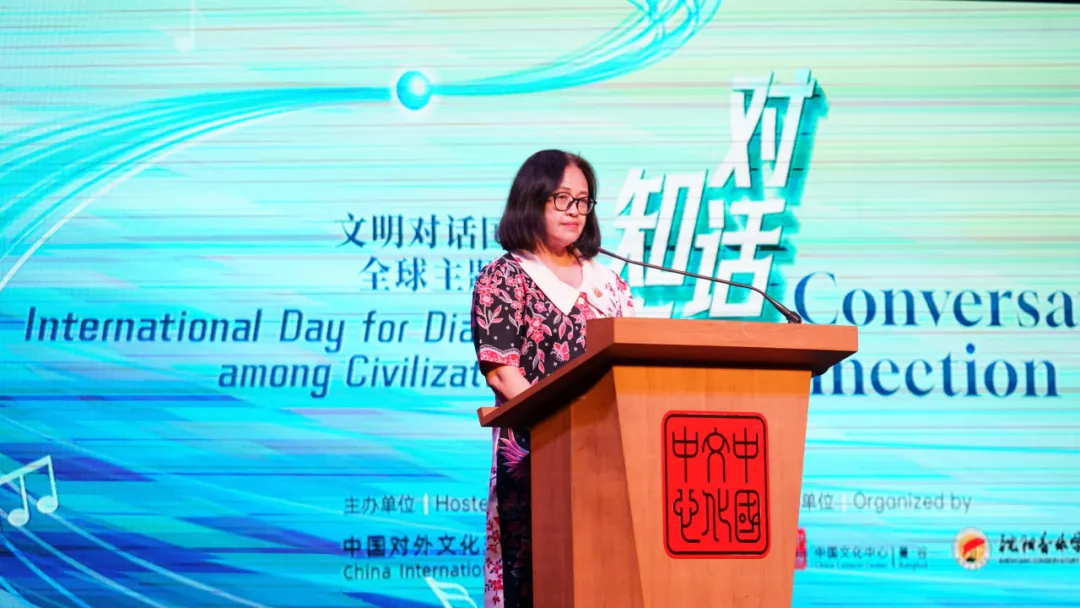 泰国文化部副次长拉查农致辞